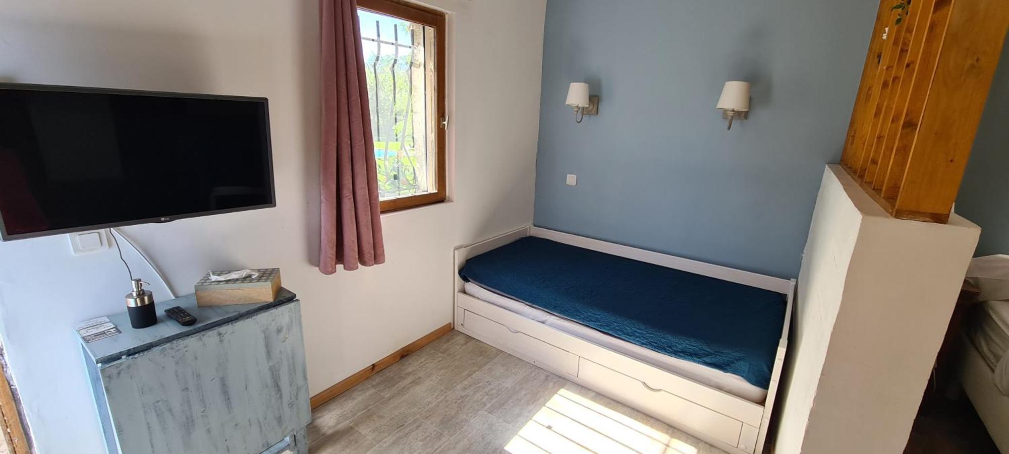 אביניון Le Mas Des Cerisiers Jacuzzi Et Sauna Inclus Pour Tous Les Logements מראה חיצוני תמונה